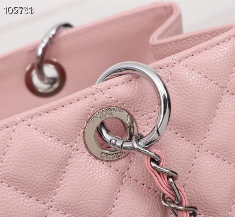 Ch**el shopping bags